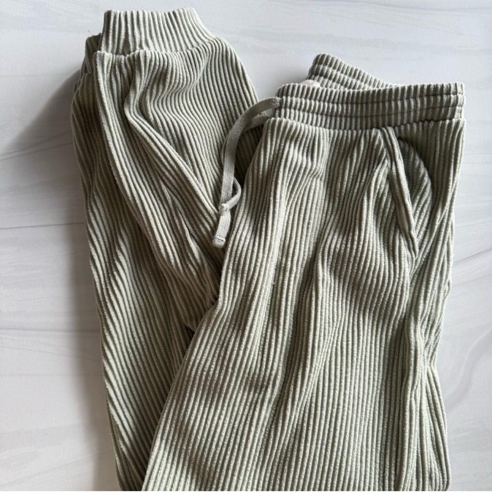 Abercrombie & Fitch Cozy Rib Joggers